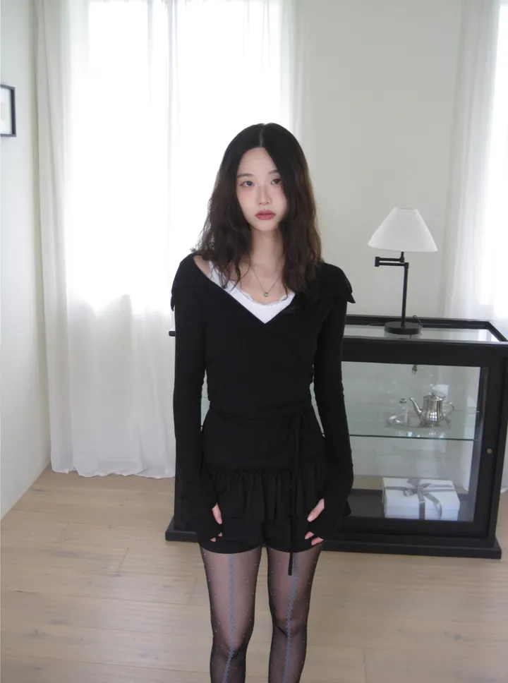 민소매 모델 착용 이미지-S1L48