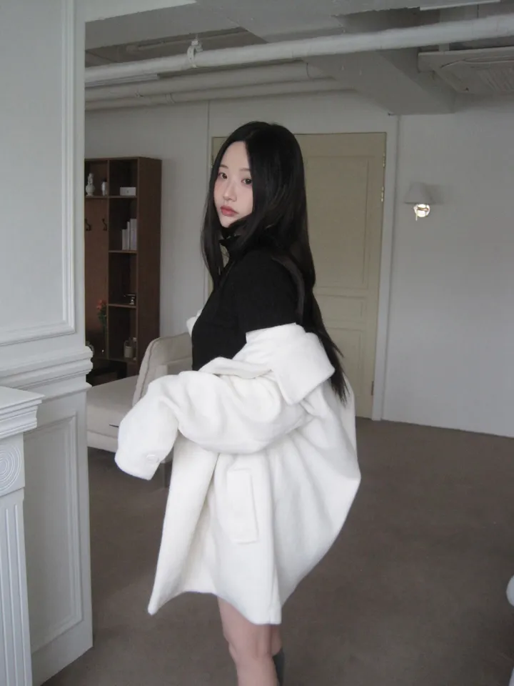 재킷 모델 착용 이미지-S1L33