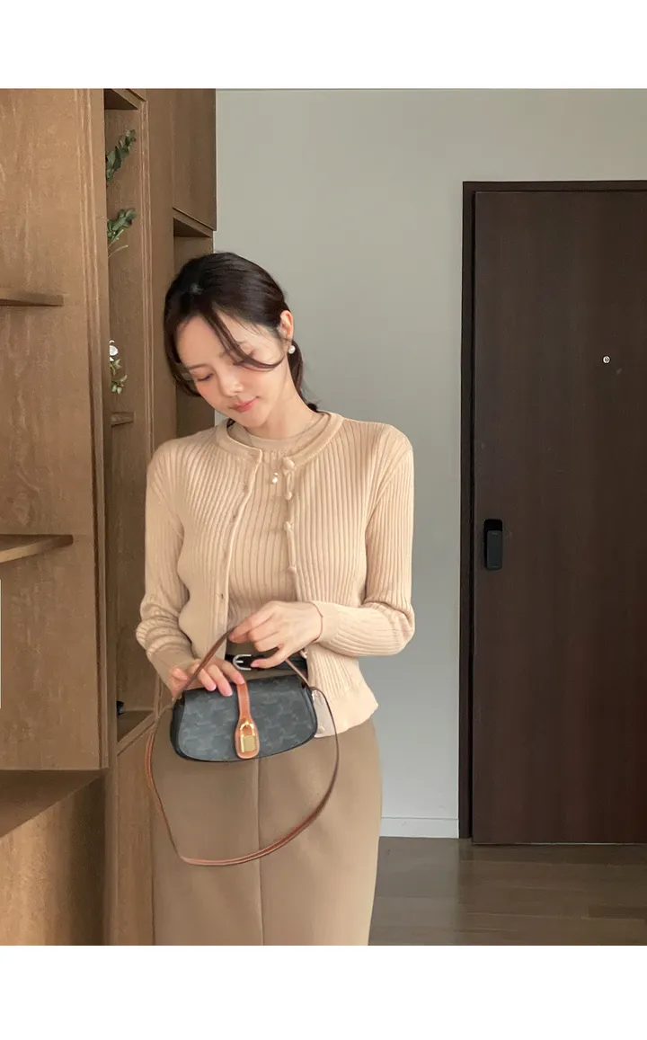 [단품구매가능] 레딜 라운드 골지 반팔 니트 가디건 상세 이미지 40