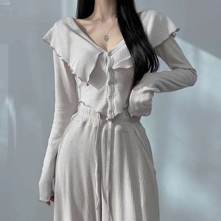 [초여리핏❤/별도구매] 티티 크롭 빅 카라 날개 가디건 와이드 나팔 팬츠 트레이닝 세트 4color 슬림 상세 이미지 25