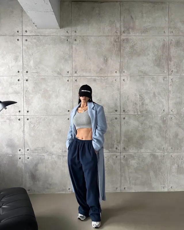 [SALE] 포그니 벨트 롱 코트 SKYBLUE COLOR 상세 이미지 17