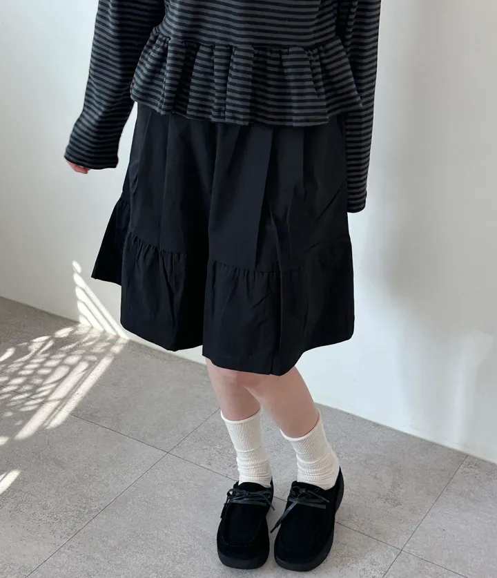 フリルフレアミドル丈スカート | ファッション通販サイト NUGU