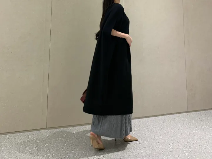 [페미닌, 고급] 케이프 판쵸 롱 코트 상세 이미지 19