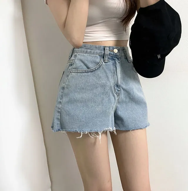 [여름필수] 하이웨스트 컷팅 세미 A라인 연청 데님 숏팬츠 반바지 상세 이미지 4