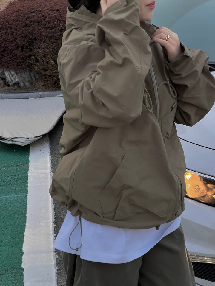 -  남녀공용 탄탄 비비 포켓 오버핏 바람막이 - 상세 이미지 28