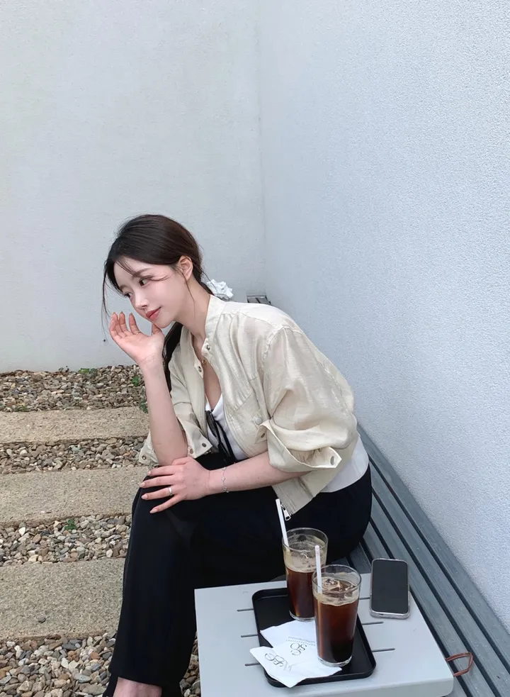📌(넉넉핏)이거하나로 여름아우터 끝!! 고퀄리티 린넨/텐셀원단제작🤍 코디하기 쉬운 여름 자켓, 출근룩,데이트룩,데일리룩 만능코디템 📌[노마드린넨자켓] 상세 이미지 4