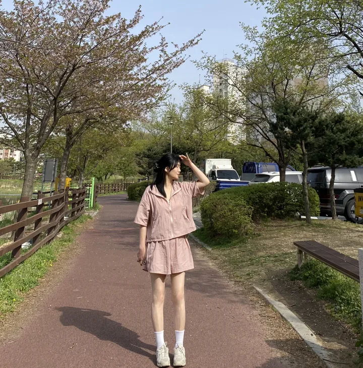 [바스락트레이닝set!/데일리4컬러] 여름 시원한 운동복 바스락 5부 트레이닝복 루즈핏 포켓 하이넥 바람막이 윈드브레이커 무지 스트링 밴딩 반바지 트레이닝 아노락 세트 셋업 상세 이미지 10