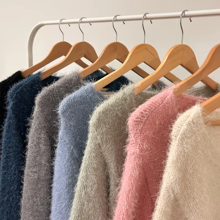 [7 color] 웨더 브이넥 퍼 가디건 / 솔잎퍼 간절기 봄 가디건 앙고라 여리핏 벚꽃 수학여행 시크 로맨틱룩 데이트룩 상세 이미지 1