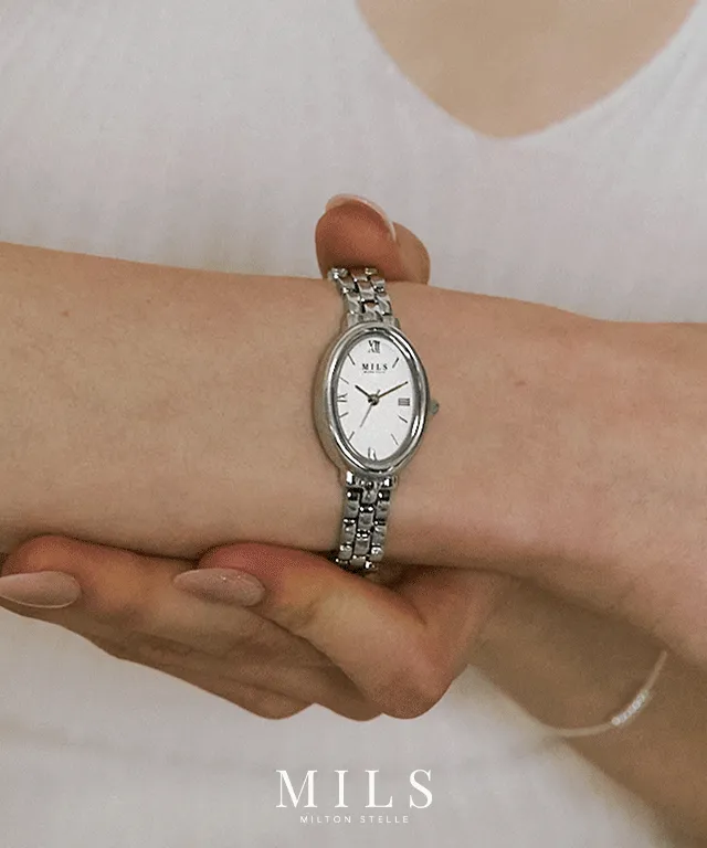 定番のベルリン楕円オーバルメタル女性時計