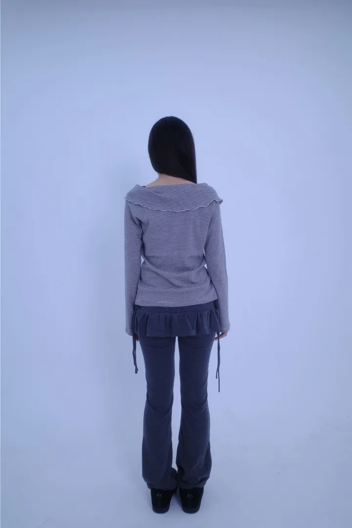 긴팔 티셔츠 모델 착용 이미지-S1L6