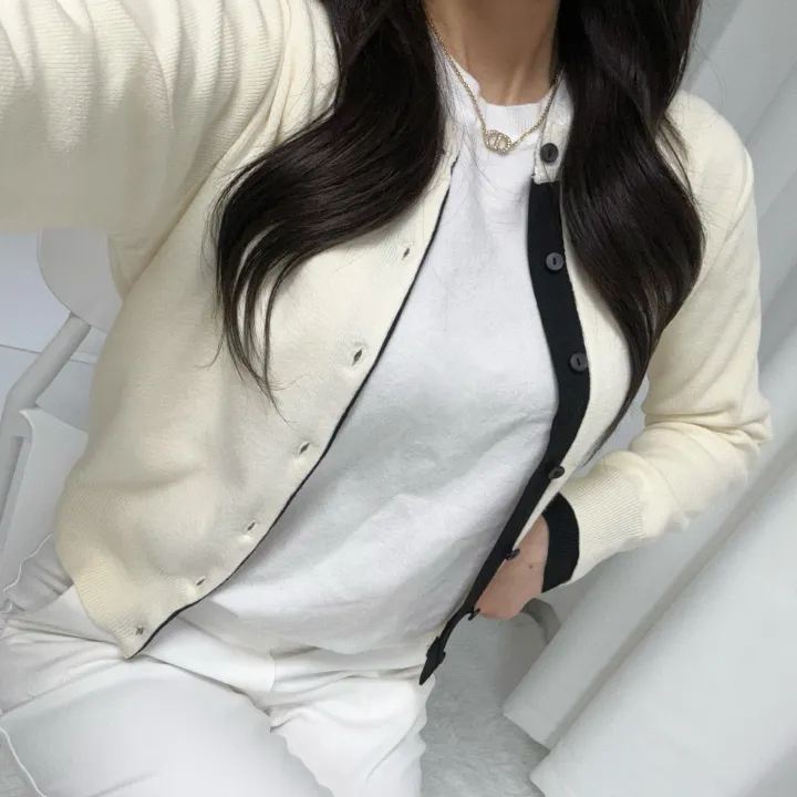 *원단최고, 포인트룩* 라인 배색 라운드 니트 가디건 상세 이미지 6