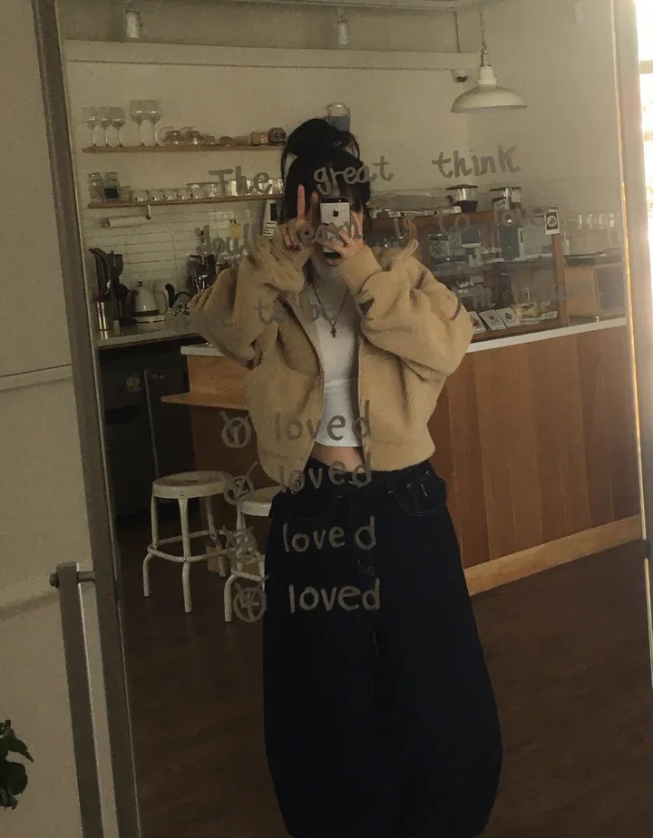 [핏,퀄보장👍/털빠짐X] 후리스 몽글 폭닥 밍크 투웨이 데일리 카라 하이넥 크롭 양털 집업 상세 이미지 10