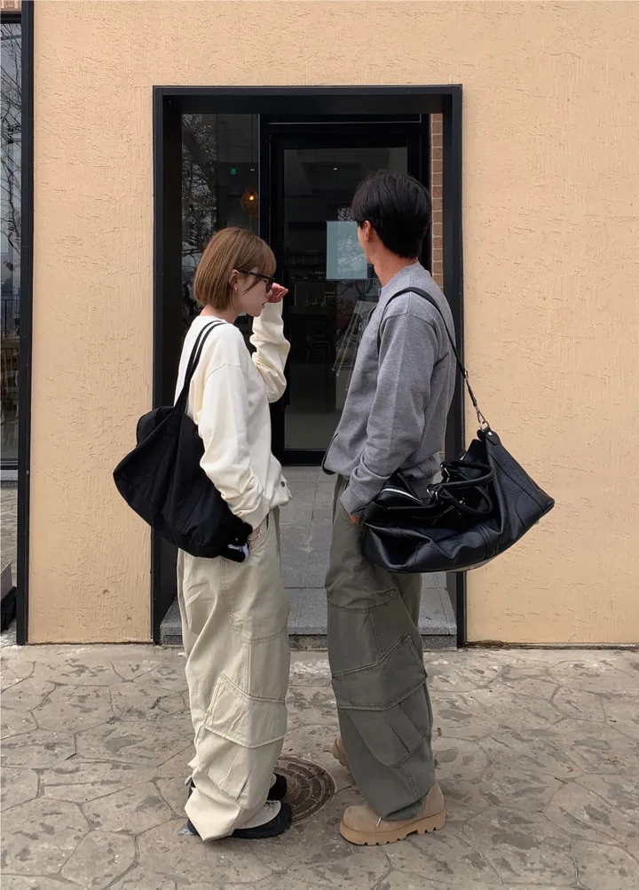 [활용도up!] (UNISEX) 소프트 에센셜 라운드 가디건 상세 이미지 13