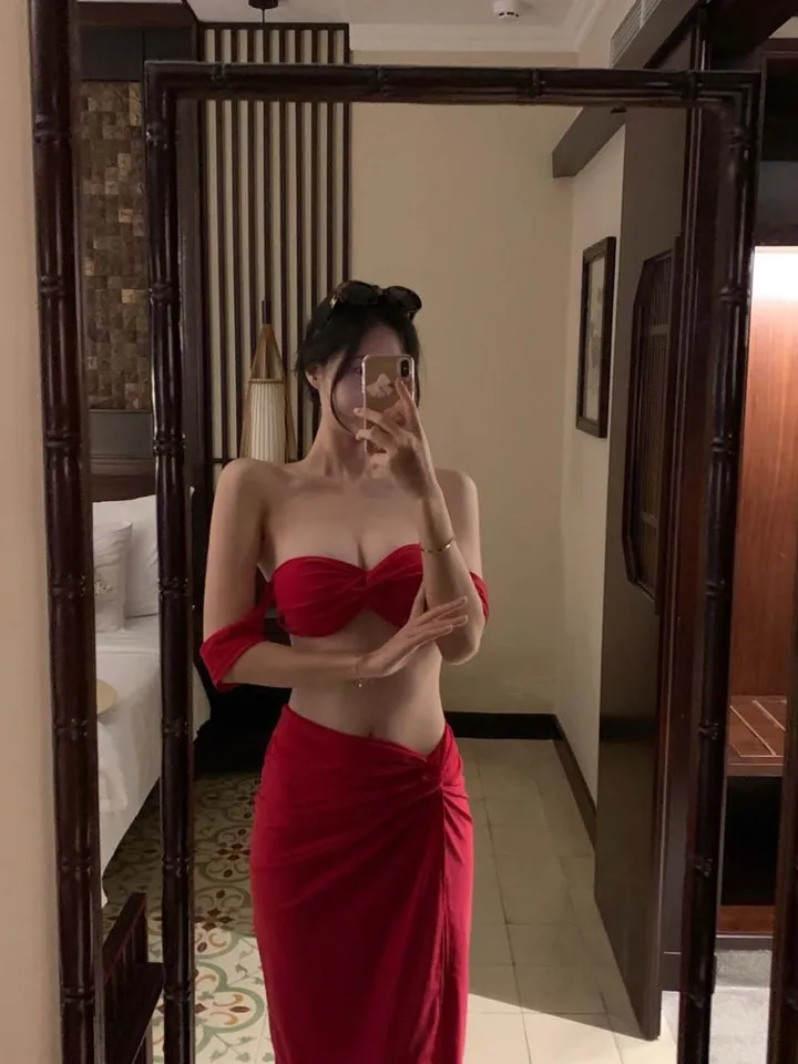 [볼륨업/꽃핀증정]에버린 3PCS 커버업 롱 스커트 꼬임 비키니 (1 color) 상세 이미지 11