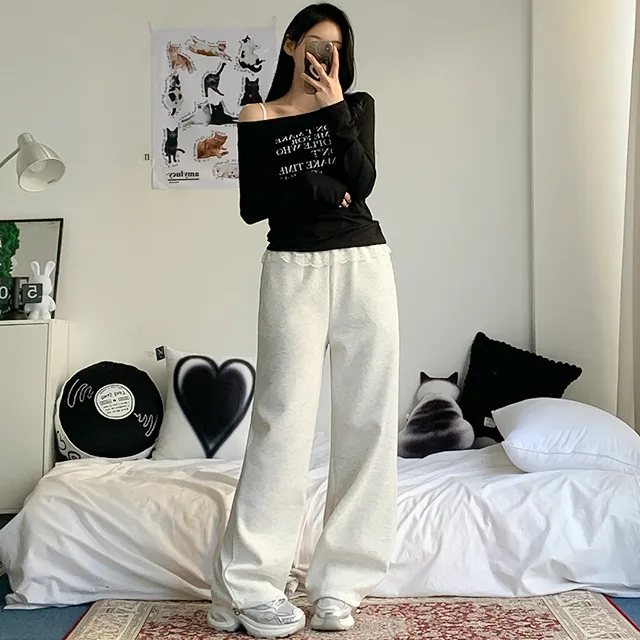 [날씬여리/3col] 해프닝 원숄더 레터링 시스루 긴팔 티셔츠 / 빈티지레터링 / 프린팅티셔츠 / 언발넥 / 오프숄더 / y2k / 트렌디 / 힙무드 / 군살커버 / 여리글램 상세 이미지 33