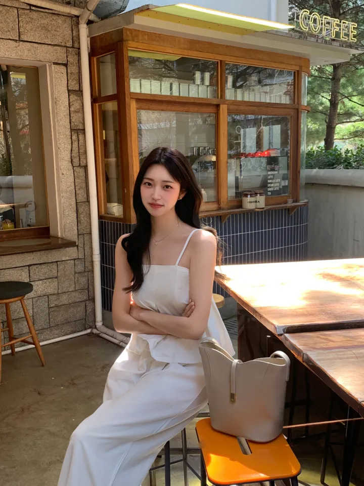 [ SETდ 고퀄 /  데이트룩 ] 아벨 핀턱 실루엣 투피스 블라우스 셋업 휴양지룩 여행룩 하객룩 상세 이미지 4