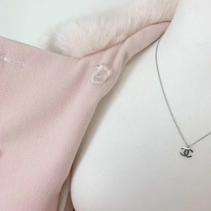[롱케이프코트💗/고퀄보장✨] 롱VER. 알콩 울 캐시미어 폭스퍼 페이크퍼 밍크퍼 누빔안감 케이프 벨트 버튼 고급 우아 롱 판쵸 코트 망토 자켓 (4color) 연말룩 크리스마스 상세 이미지 41