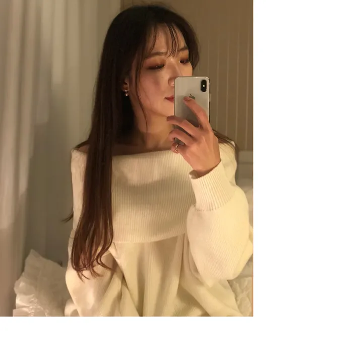 파격할인![당일출고!/누적만삼천장!/77까지]도톰한 오버핏 오프 숄더 여리 루즈 니트 (4 color) 상세 이미지 21