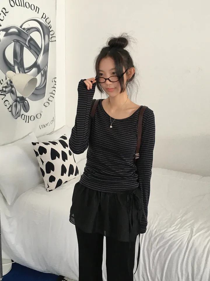 [슬림핏!/간절기,봄필수! 잔단가라 라운드넥 단가라티셔츠 긴팔티셔츠 이너티 기본티] 엘리슬림핏단가라긴팔T 상세 이미지 29