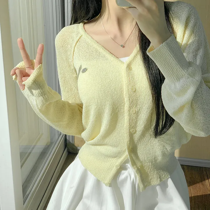 [여름신상💗] 부클 파스텔 팬던트 심볼 브이넥 여름 가디건 - 6color (파스텔/펜던트/와펜/나그랑/긴팔/브로치/쭈리/꾸안꾸/데일리/베이직/그물) 상세 이미지 10